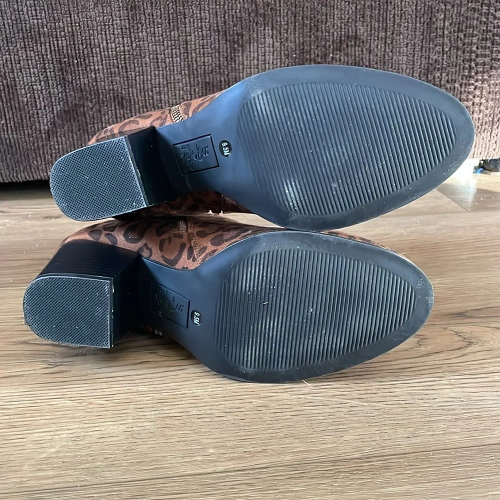 Style & co leopard print heeled ankle boot - Picture 7 of 7